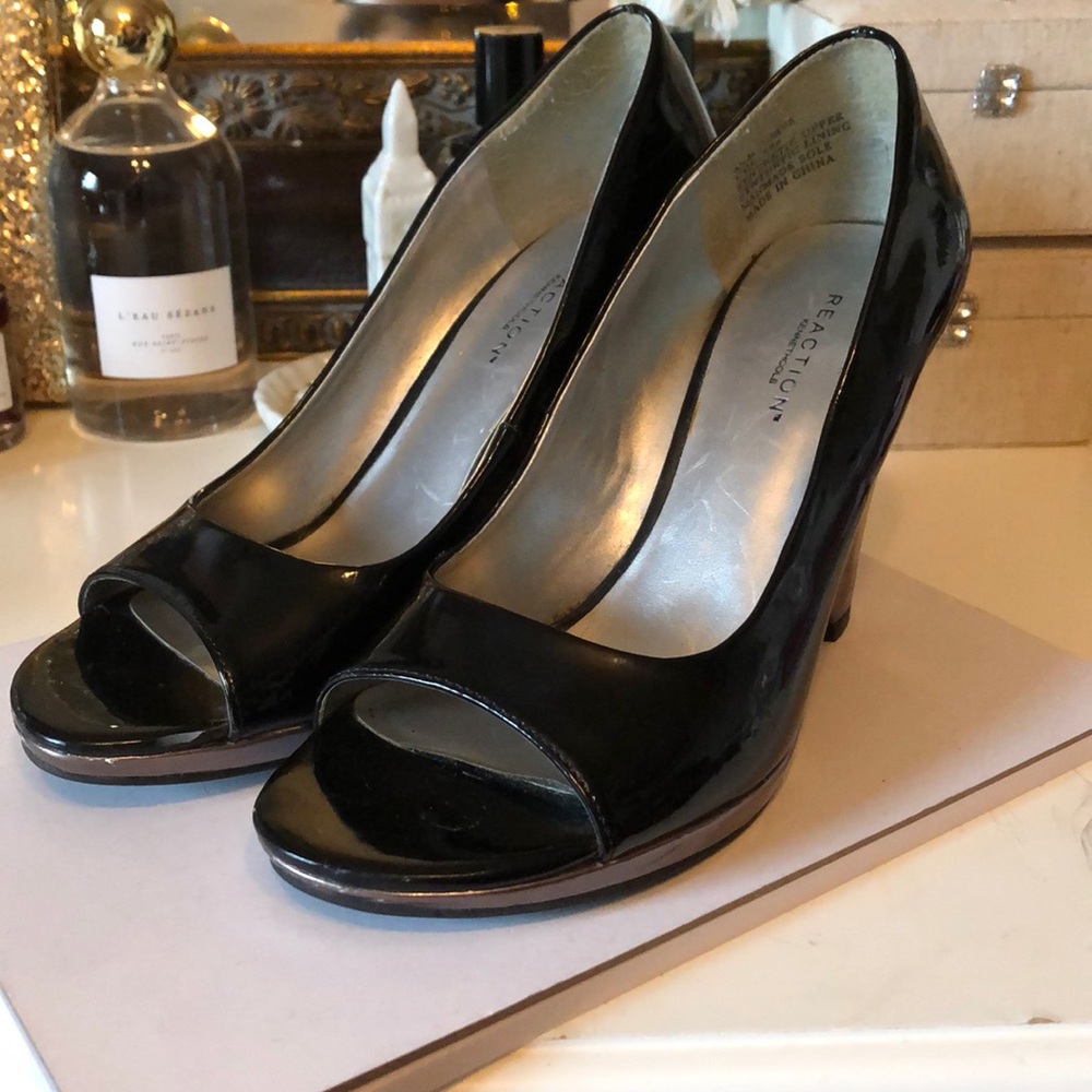 Kenneth Cole heels!